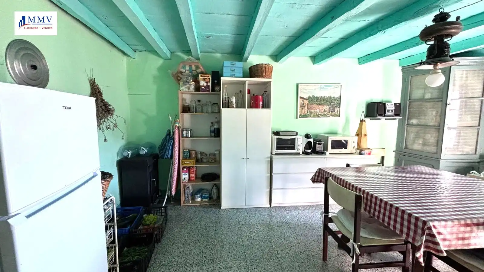 Cuina de Finca rústica en venda en Vilallonga de Ter amb Jardí privat i Moblat