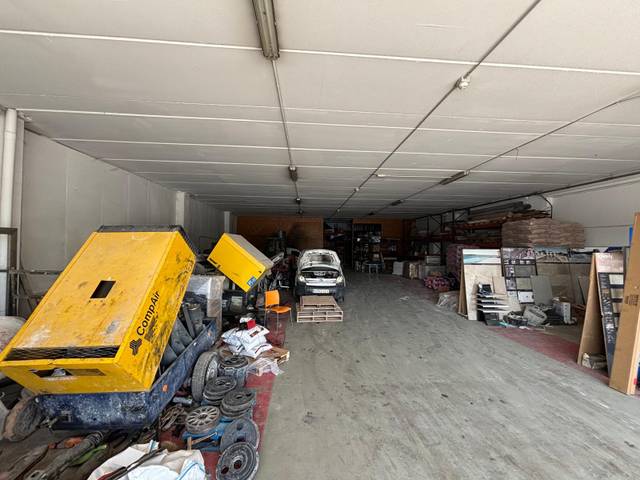 Nave industrial en Alquiler en Torrents, 16 en Castellgalí