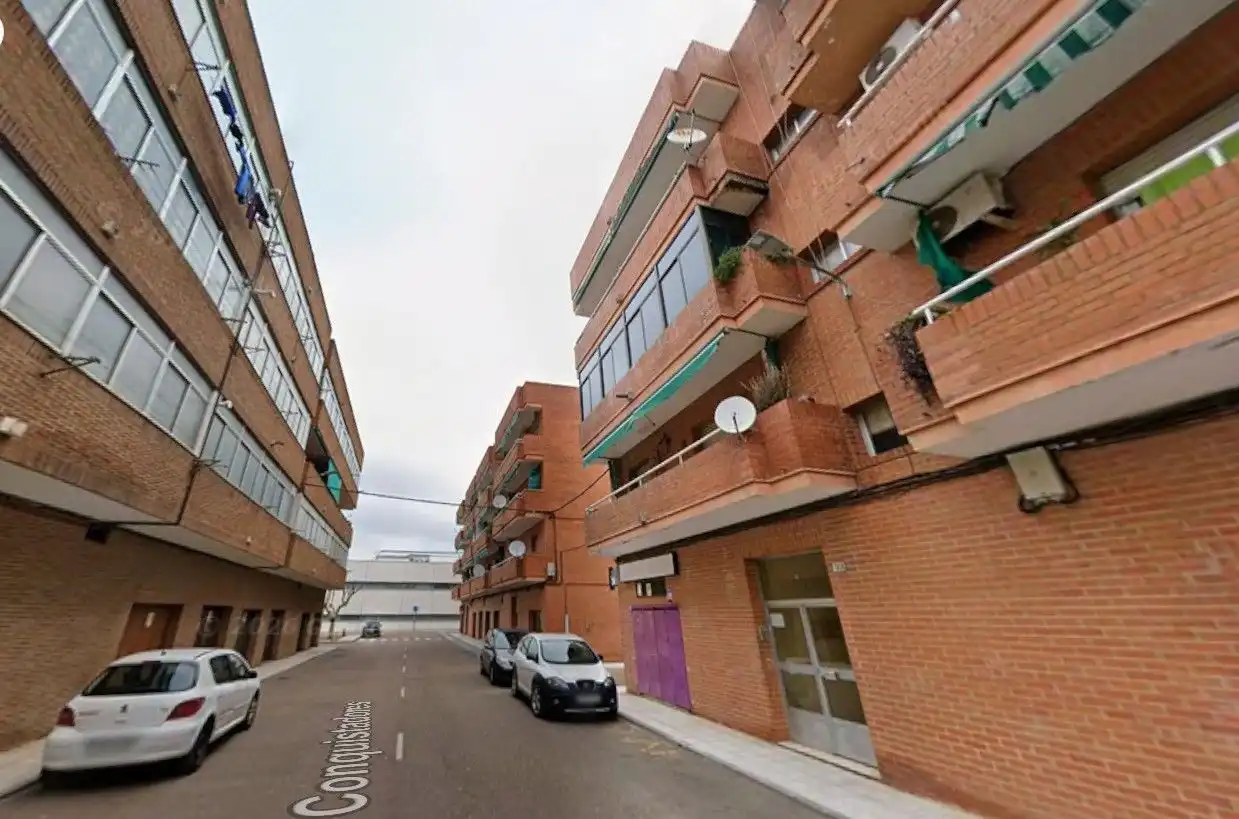 Flat for sale in Conquistadores