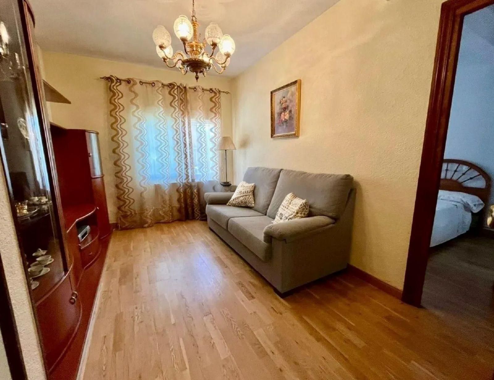 Dormitori de Àtic en venda en  Madrid Capital amb Jardí privat, Terrassa i Traster