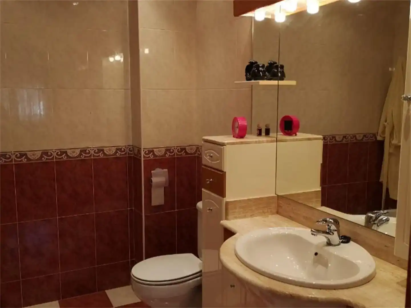 Bathroom of Detached homes for sale in Los Arcos  with Balcony