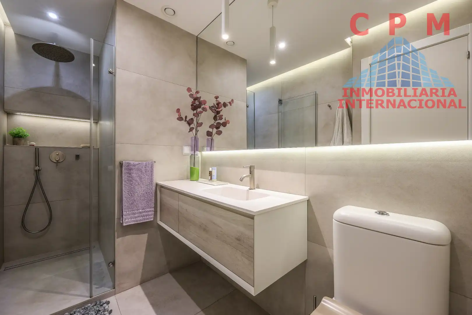 Baño de Piso de alquiler en Madrid con Aire acondicionado, Calefacción y Parquet