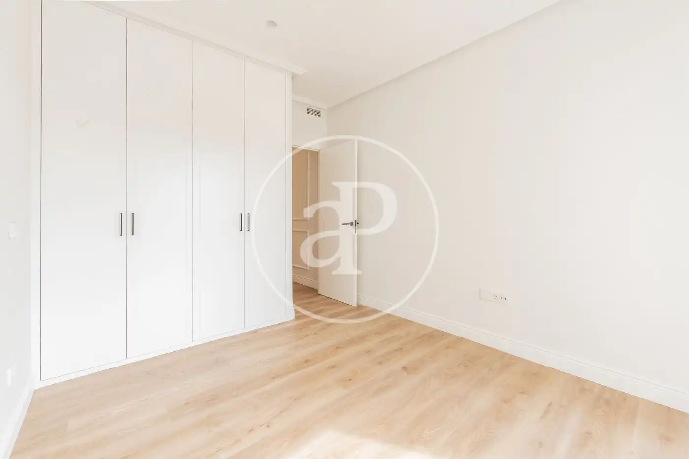 Habitación de Piso en venta en Madrid con Aire acondicionado, Calefacción y Terraza