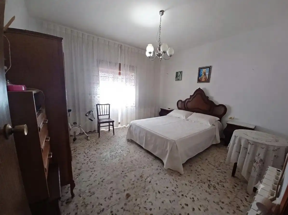 Dormitori de Casa o xalet en venda en Casas de los Pinos