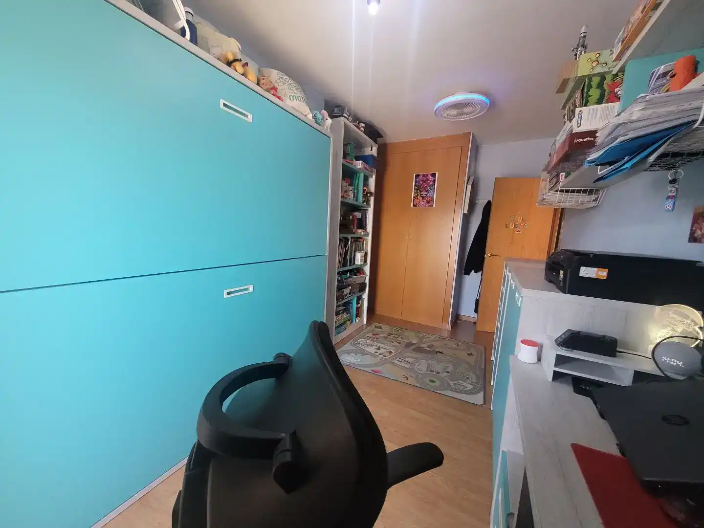 Schlafzimmer von Wohnung zum Verkauf in Yeles mit Klimaanlage und Balkon