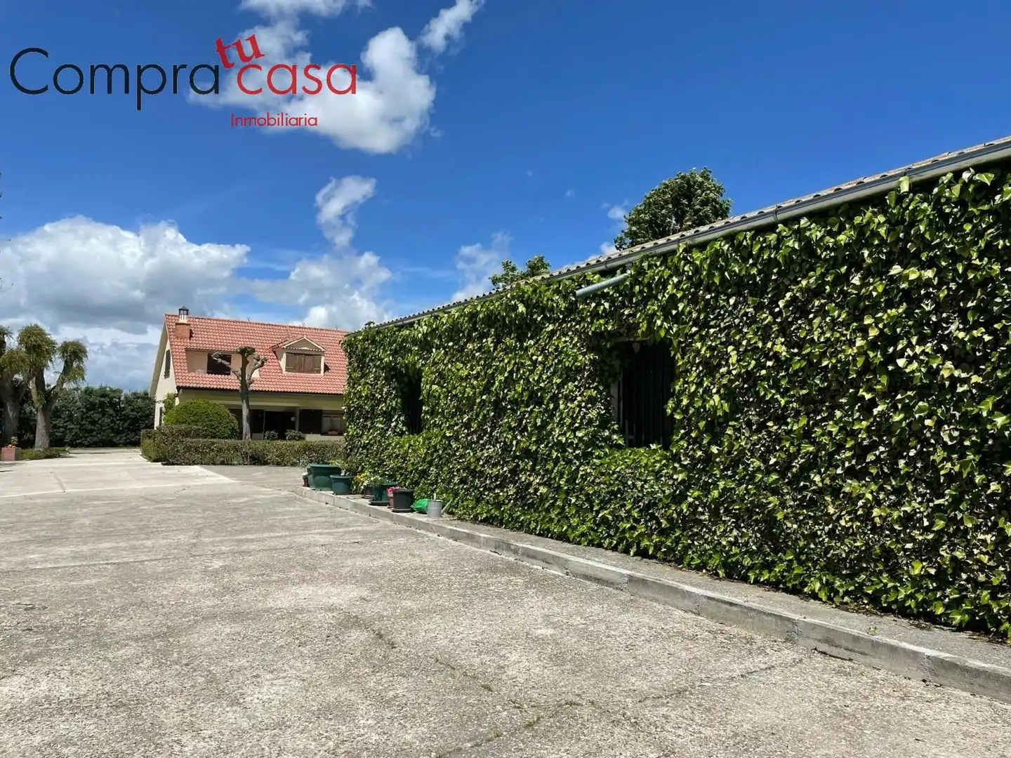 Vista exterior de Casa o chalet en venta en Valverde del Majano con Calefacción, Jardín privado y Terraza