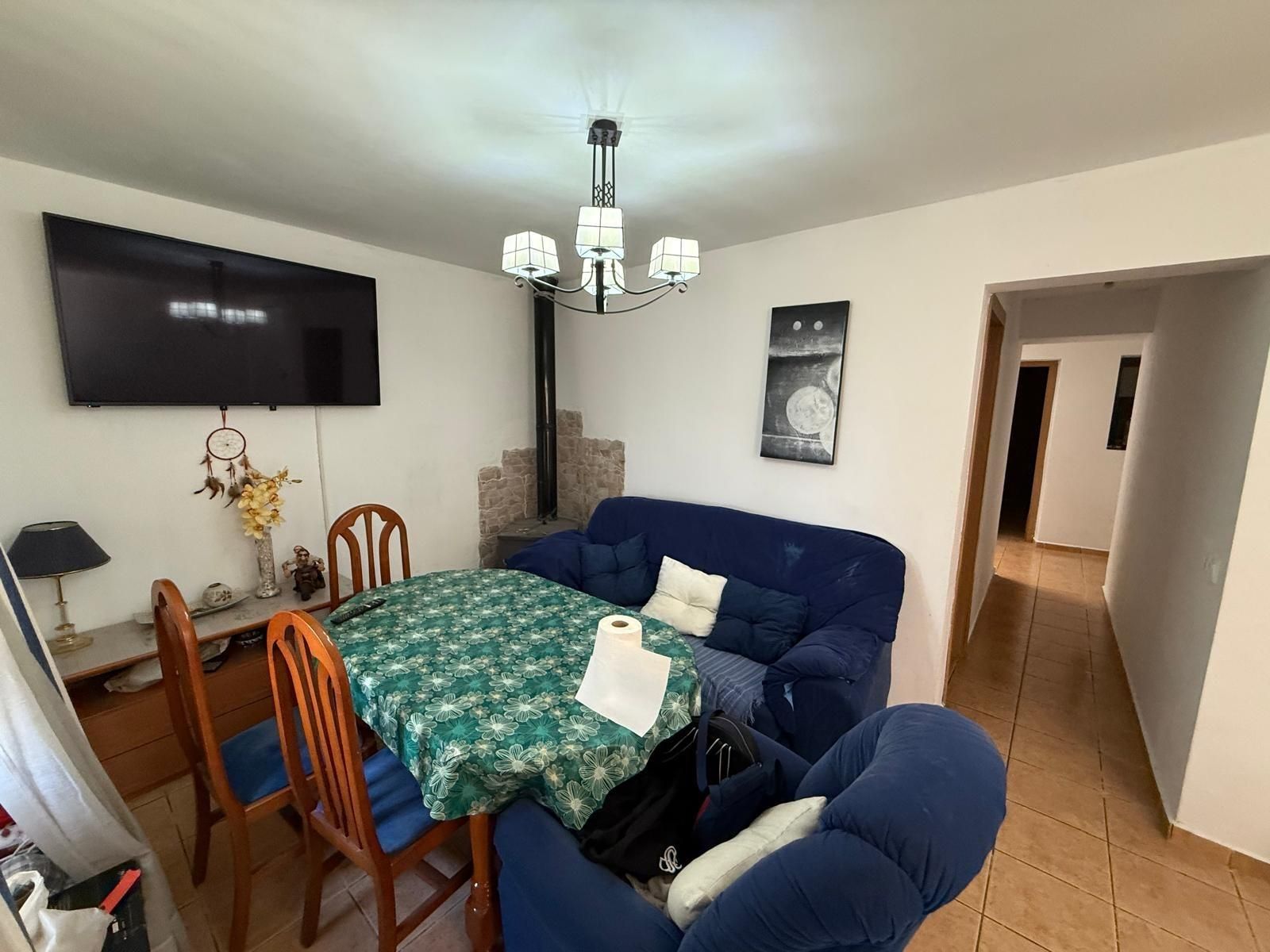 Sala d'estar de Casa adosada en venda en Arriate amb Calefacció, Terrassa i Balcó