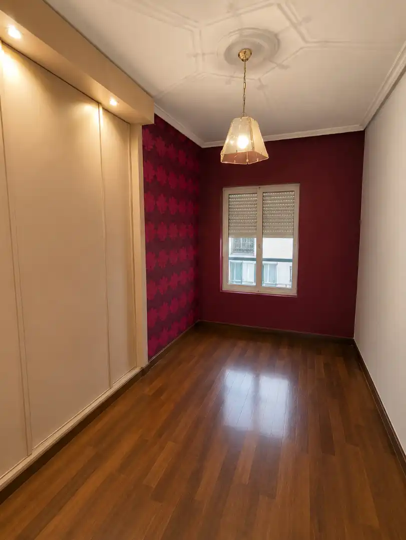 Habitación de Piso en venta en Cornellà de Llobregat