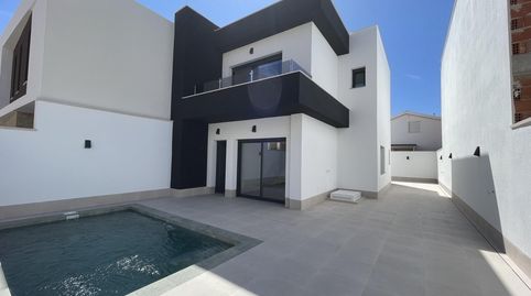 Villa de 3 dormitorios y piscina privada en venta en Las Heredades, Costa Blanca