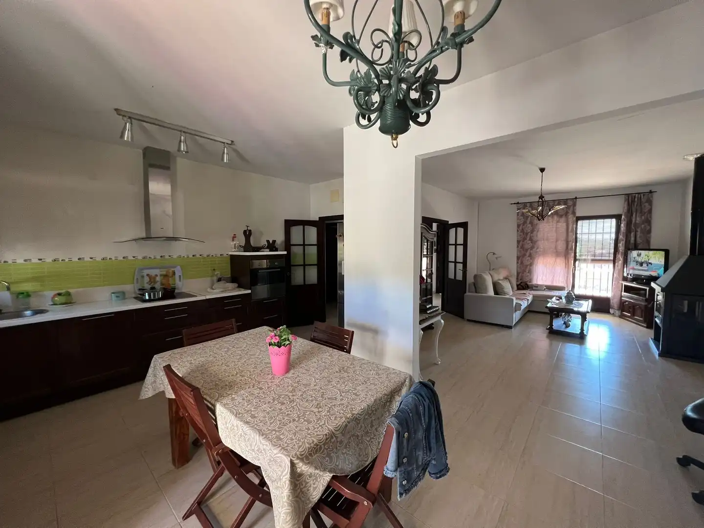Küche von Haus oder Chalet zum Verkauf in Almensilla mit Privatgarten, Terrasse und Abstellraum