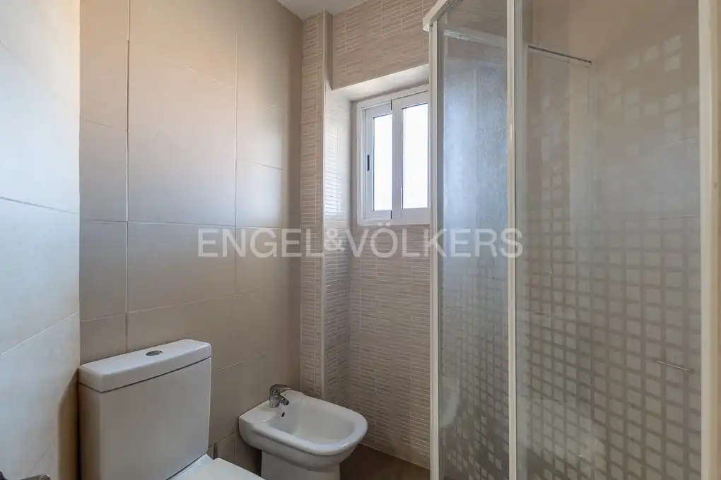 Bathroom of Flat for sale in Sueca  with Heating, Terrace and Furnished