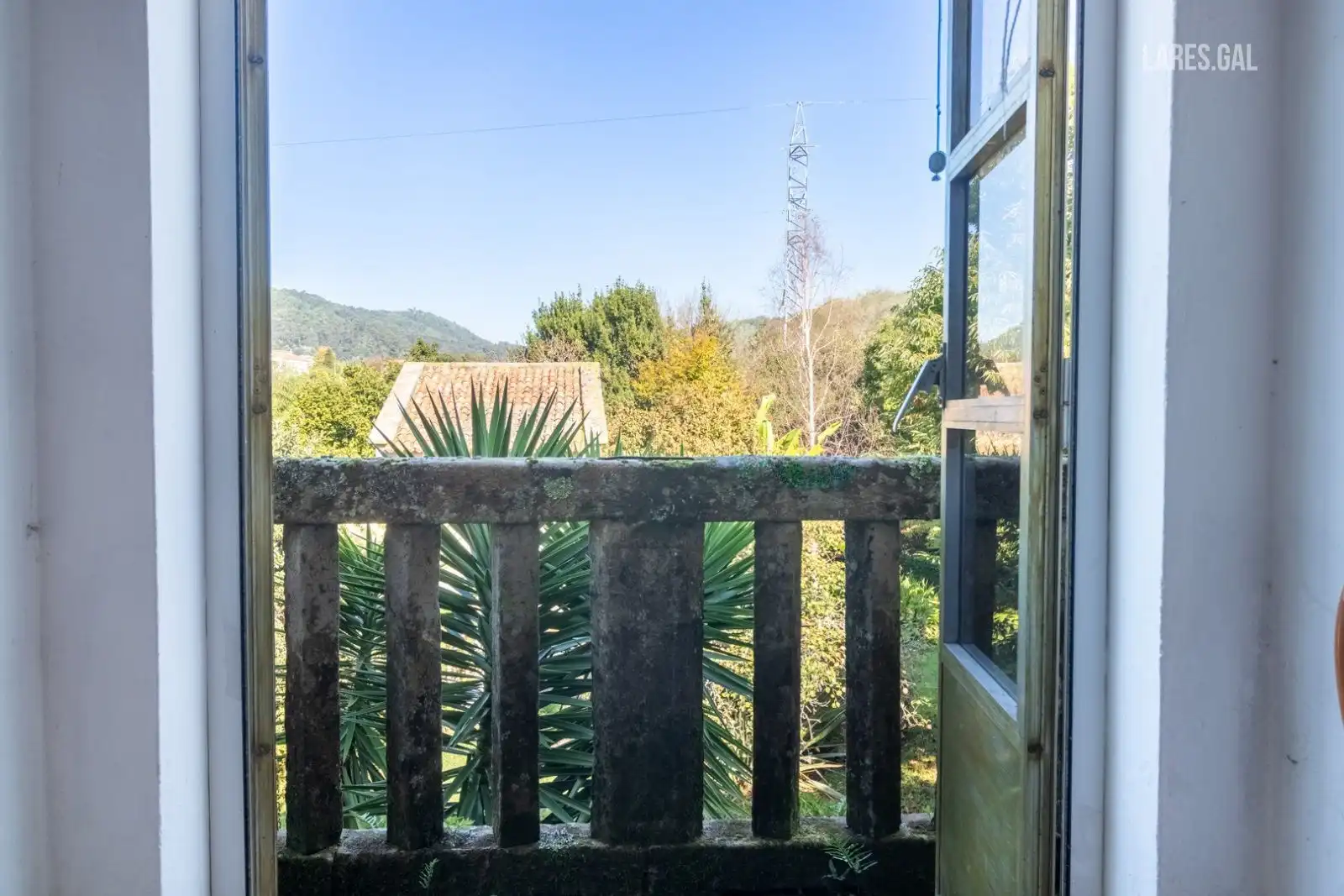 Terraza de Edificio en venta en Cangas 