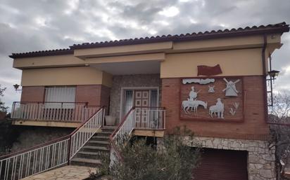 Exterior view of House or chalet for sale in La Torre de Claramunt  with Terrace, Swimming Pool and Balcony