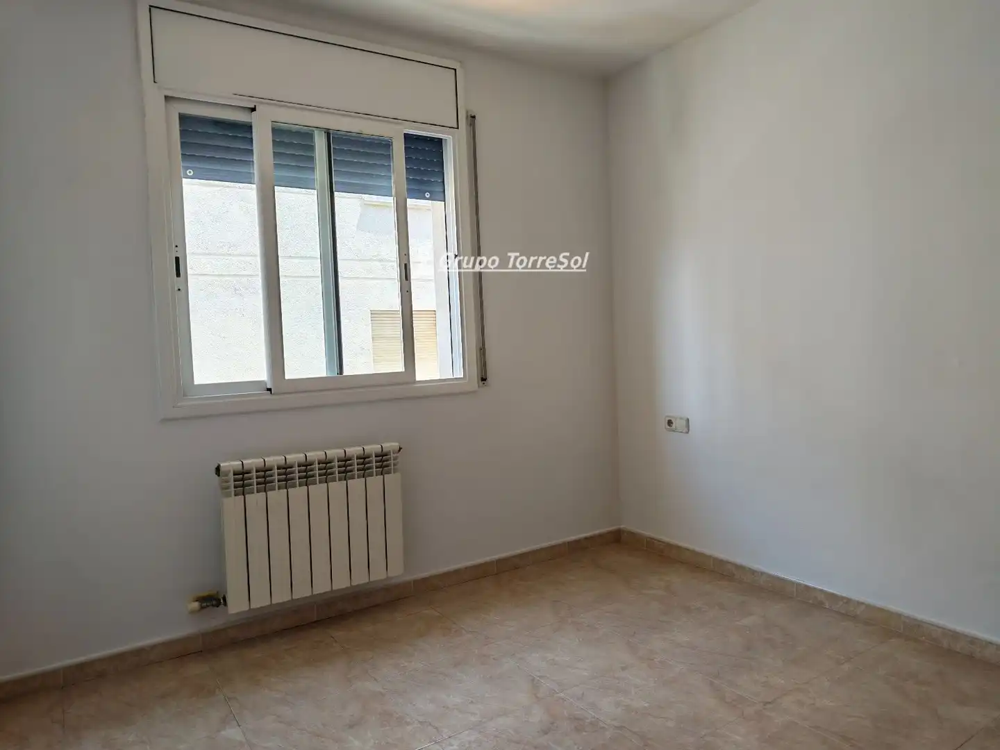Habitación de Piso en venta en El Vendrell con Aire acondicionado, Calefacción y Terraza