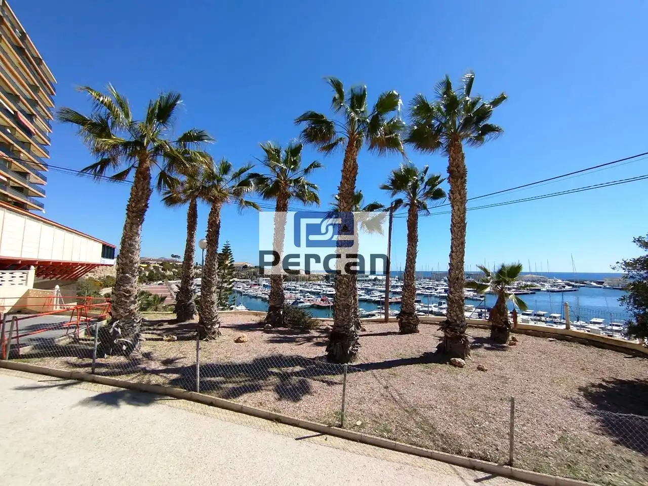Vista exterior de Residencial en venta en El Campello