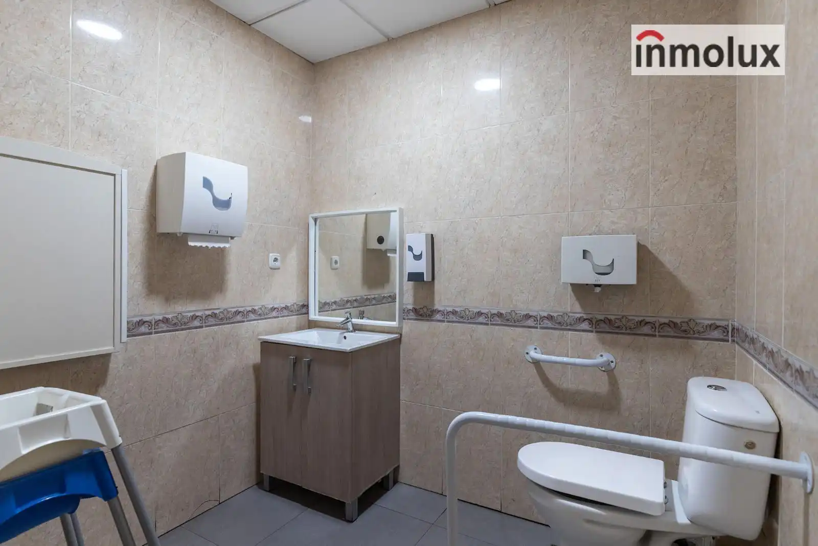 Business premises for sale in Calle Martín Luther King, imagen 15