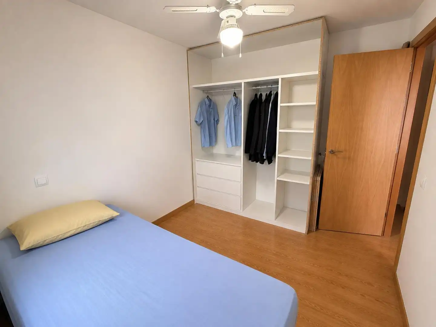 Habitación de Piso en venta en Madrid con Aire acondicionado y Calefacción