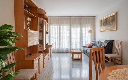 Living room of Flat for sale in Vic  with Heating and Balcony