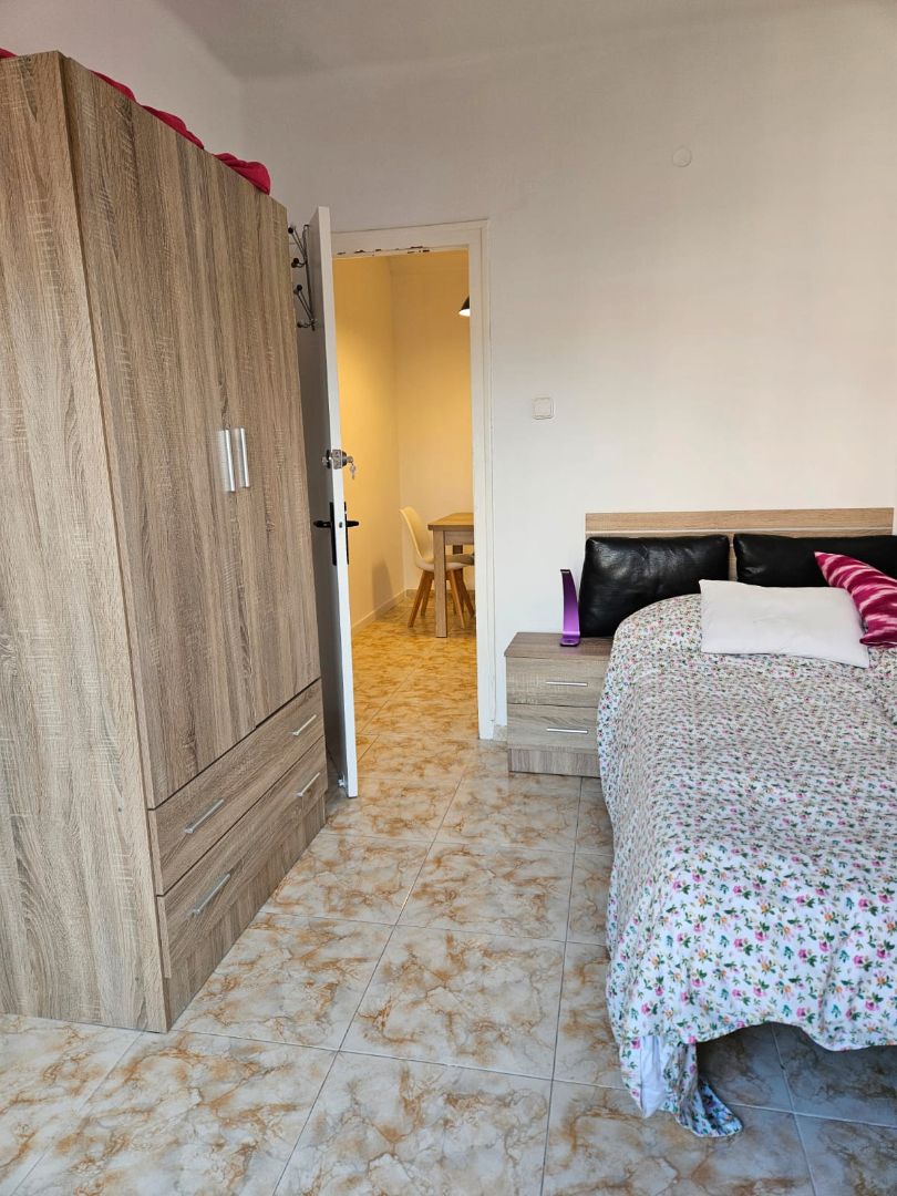 Bedroom of Flat to share in  Valencia Capital  with Heating and Furnished