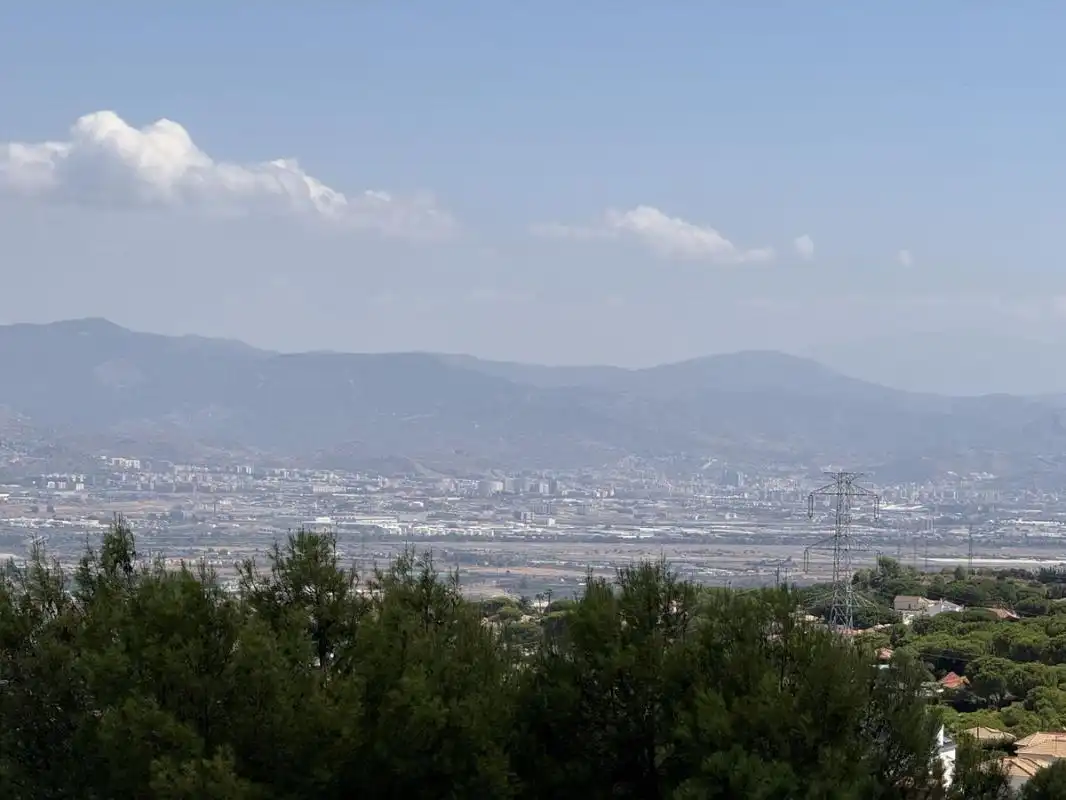 Residential land for sale in Calle Cañete la real, imagen 3