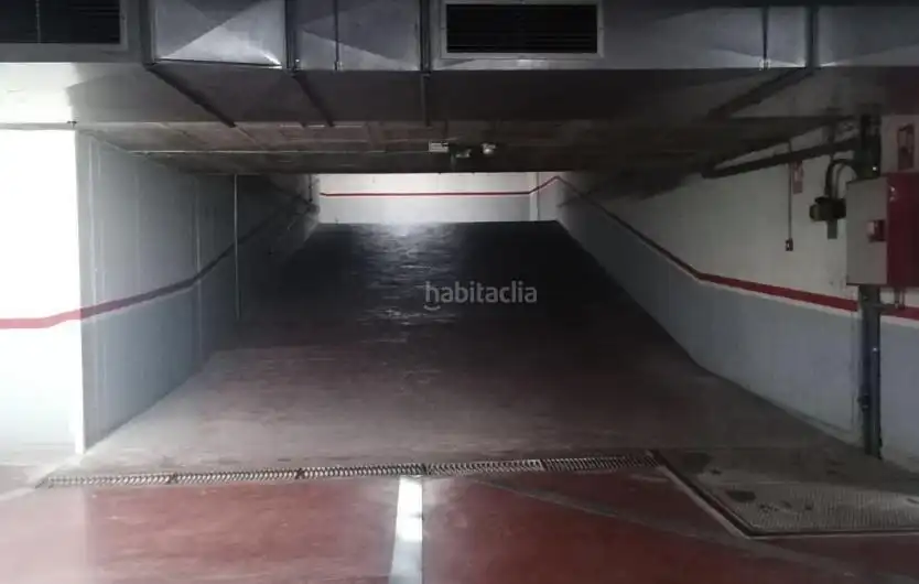 Aparcament en venda a Eixample Sud – Migdia, imagen 2