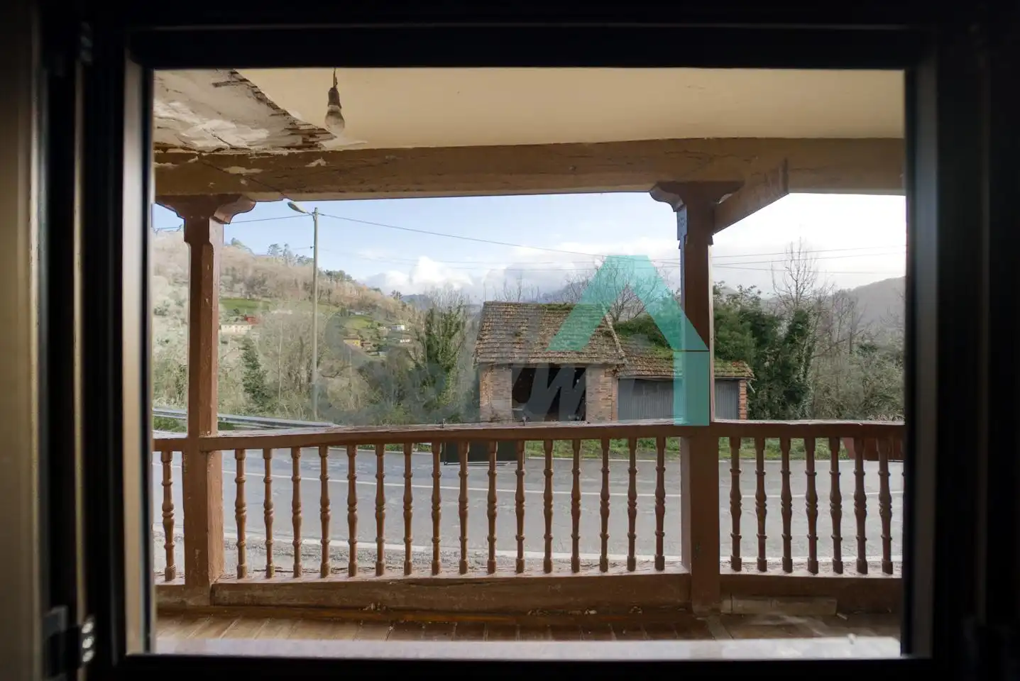 Vista exterior de Casa o xalet en venda en Oviedo  amb Calefacció, Jardí privat i Terrassa