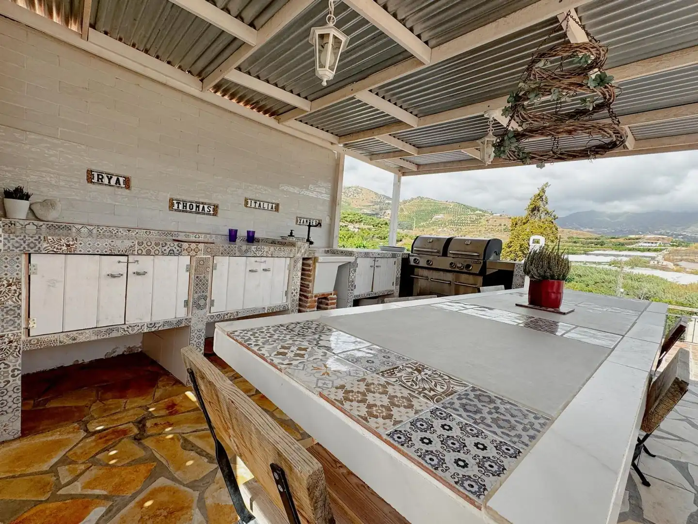 Terraza de Casa o chalet en venta en Nerja con Aire acondicionado, Jardín privado y Terraza