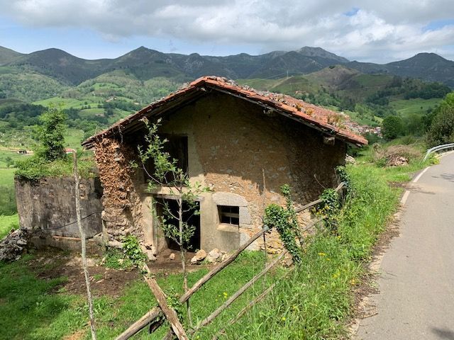 Vista exterior de Casa o xalet en venda en Onís