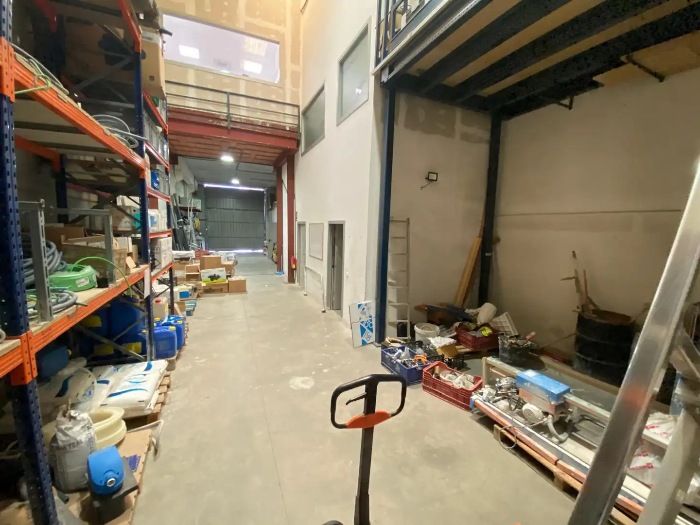 Fabrikhallen zum Verkauf in Arroyomolinos (Madrid) mit Heizung