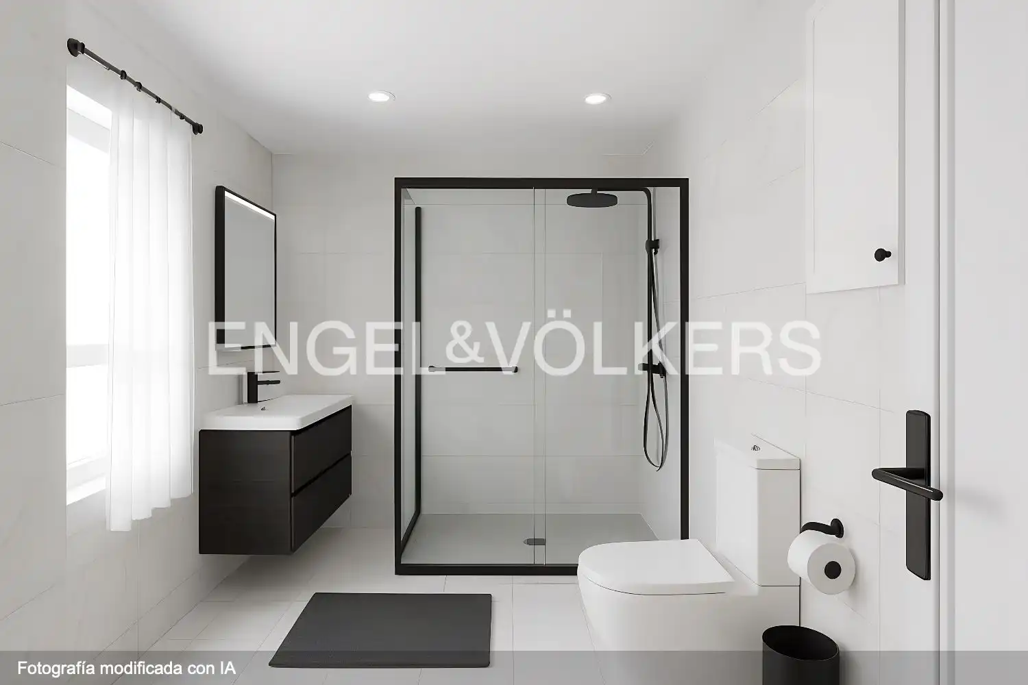 Badezimmer von Wohnung zum Verkauf in Madrid mit Klimaanlage, Heizung und Privatgarten