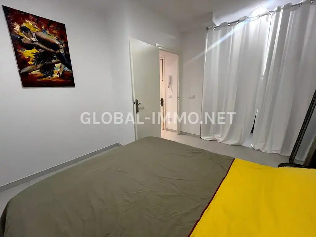 Apartment with lift for sale in Avinguda de Rhode, imagen 7