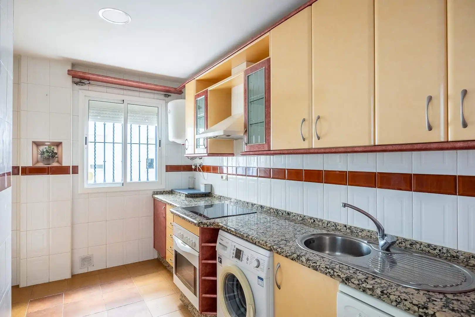 Cocina de Piso en venta en Alcalá de Guadaira con Aire acondicionado, Terraza y Balcón