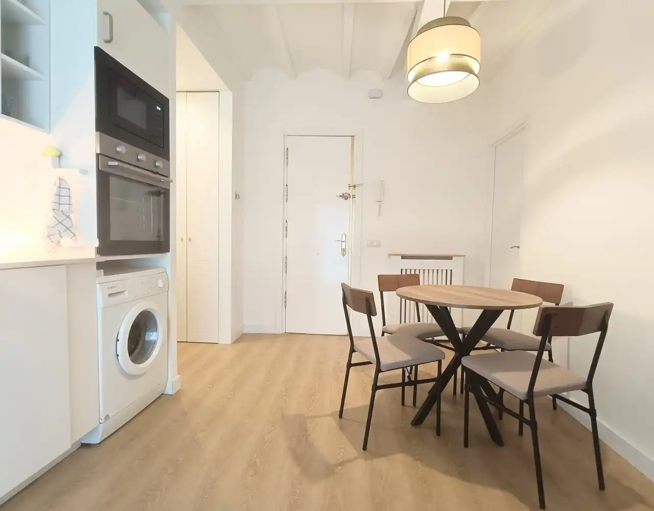 Küche von Wohnung zur Miete in Madrid mit Klimaanlage, Heizung und Möbliert