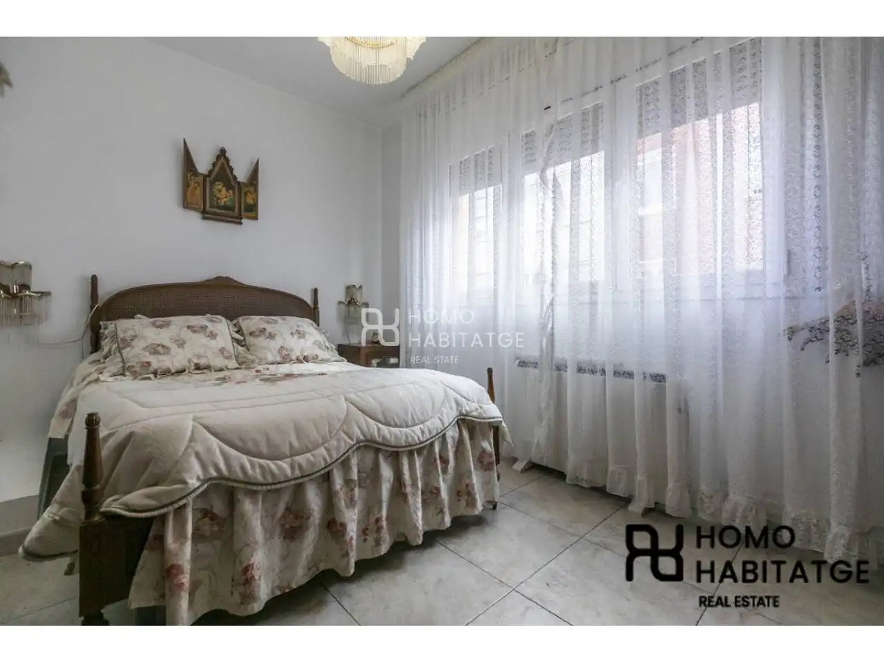 Dormitori de Casa o xalet en venda en Sabadell amb Aire condicionat, Calefacció i Terrassa