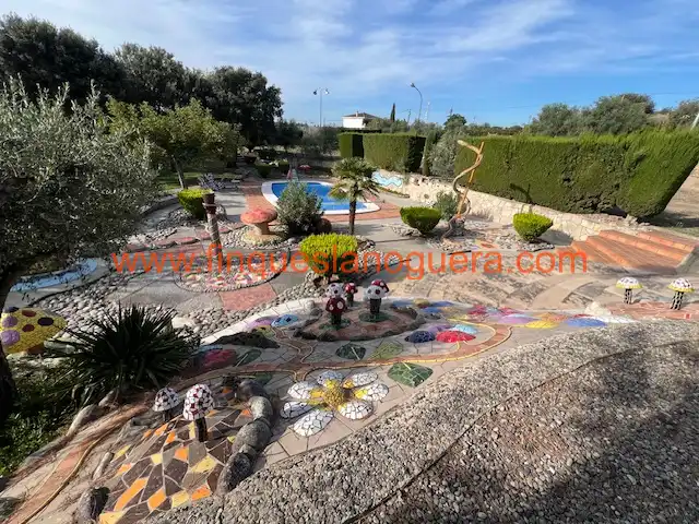 Jardín de Casa o chalet en venta en La Sentiu de Sió con Jardín privado, Terraza y Piscina