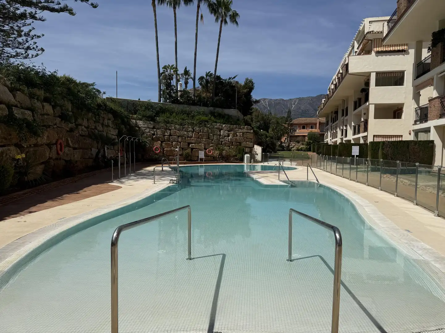 Piscina de Apartamento en venta en Mijas con Aire acondicionado, Calefacción y Jardín privado