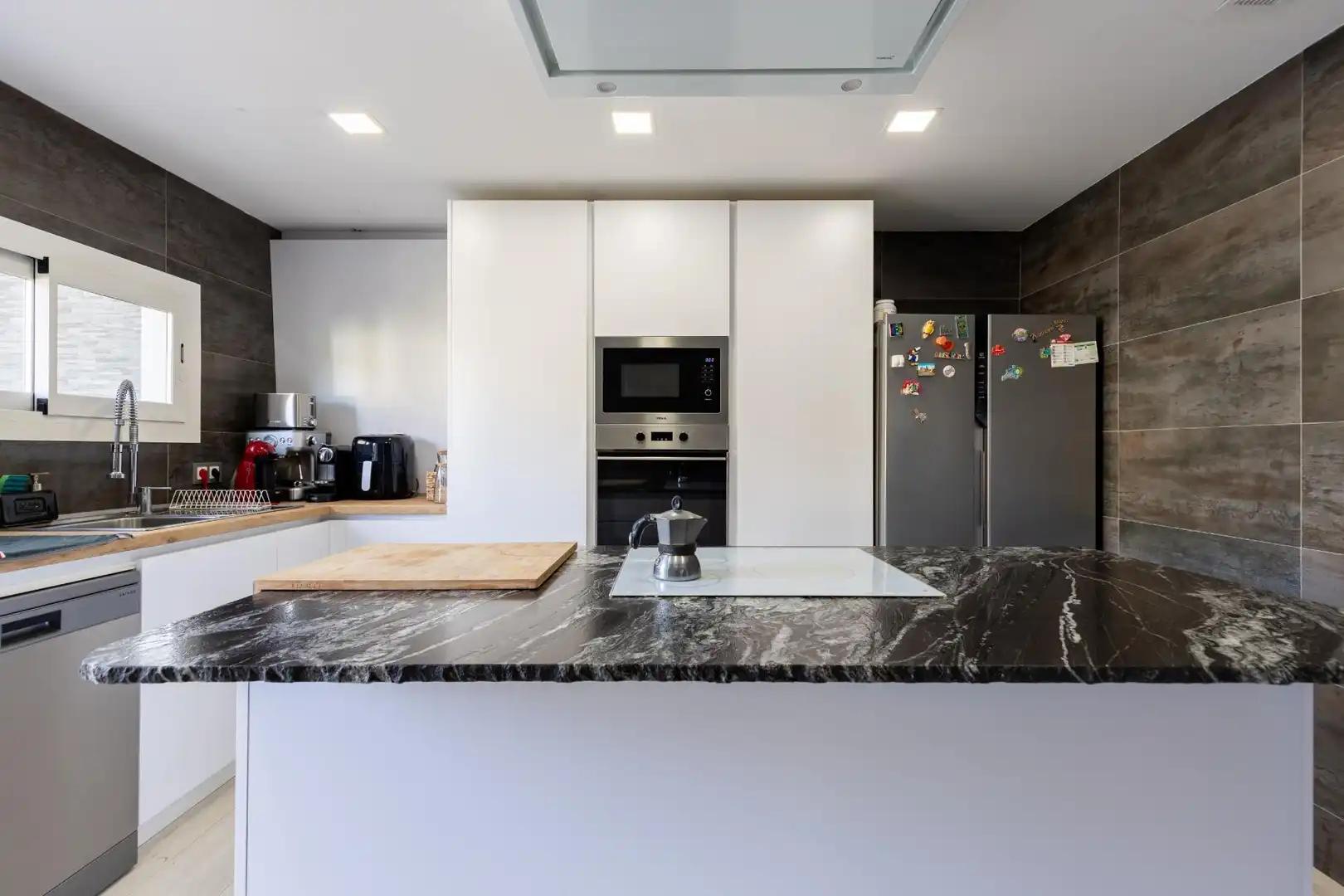 Cuina de Casa o xalet en venda en  Palma de Mallorca amb Aire condicionat, Jardí privat i Parquet
