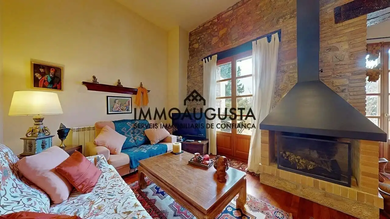 Sala de estar de Finca rústica en venta en Collbató con Aire acondicionado, Calefacción y Terraza