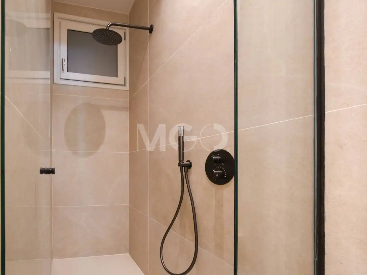Baño de Piso en venta en Vic con Calefacción, Parquet y Terraza