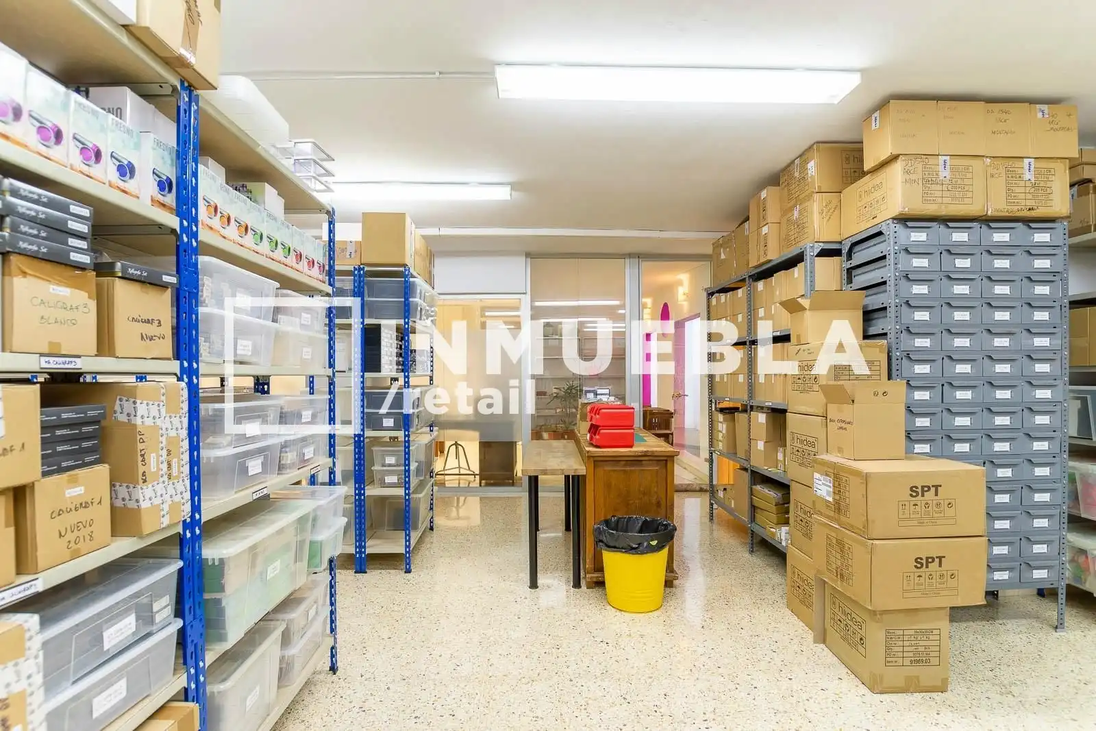 Local en venta en Barcelona con Aire acondicionado, Terraza y Alarma