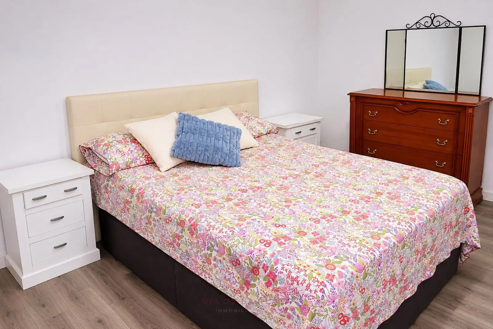 Bedroom of Flat for sale in Cabrerizos  with Heating, Furnished and Oven