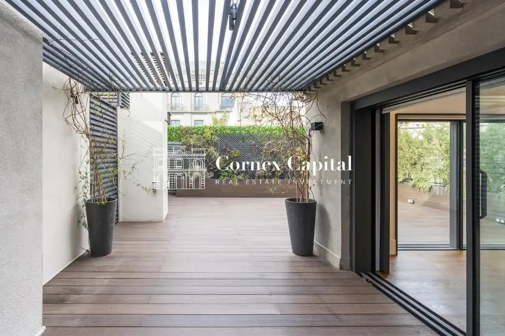 Terrasse von Maisonette zum Verkauf in Barcelona mit Heizung, Terrasse und Abstellraum