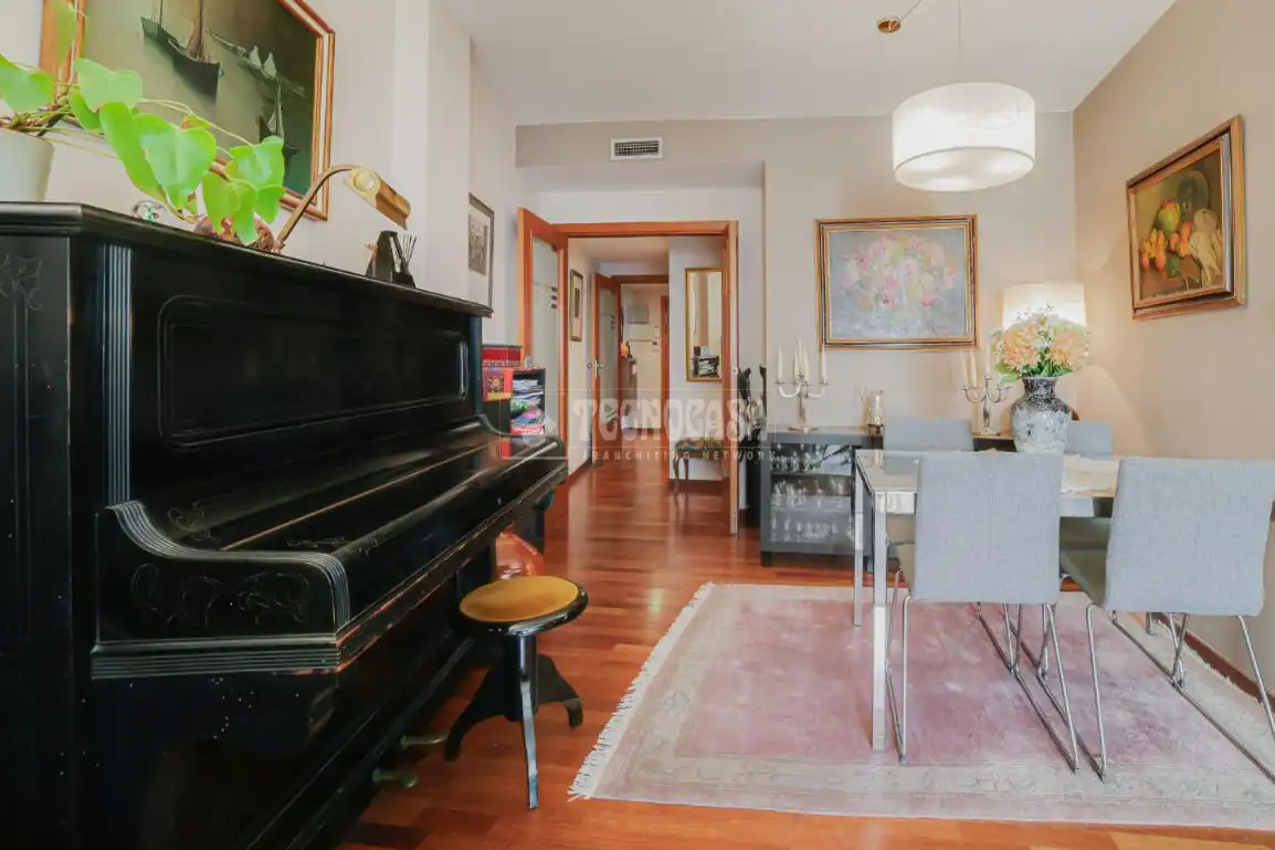 Sala de estar de Piso en venta en Barcelona con Balcón