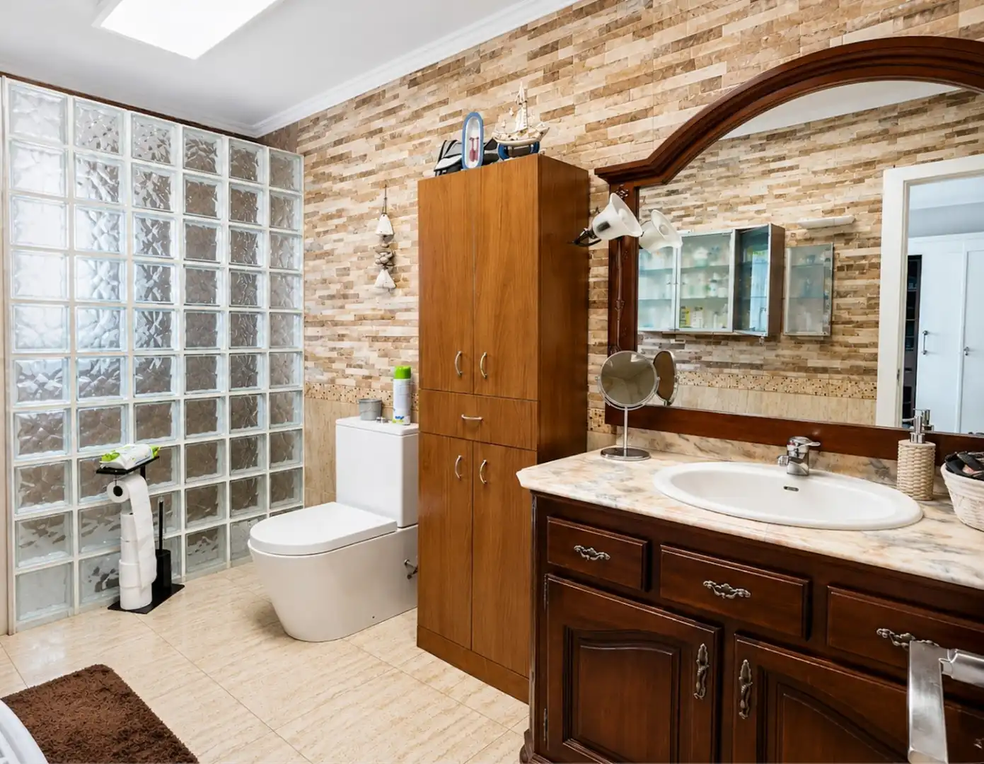 Baño de Casa o chalet en venta en San Pedro del Pinatar con Aire acondicionado, Calefacción y Parquet