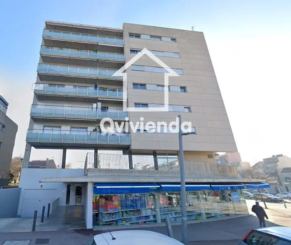 Pis amb ascensor en venda a Bartomeu Amat, de, imagen 2