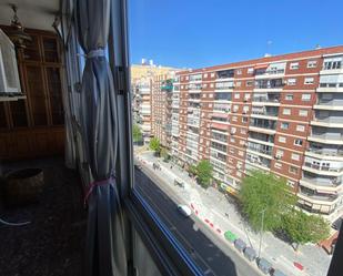 Vista exterior de Pis de lloguer en  Murcia Capital amb Aire condicionat, Terrassa i Balcó