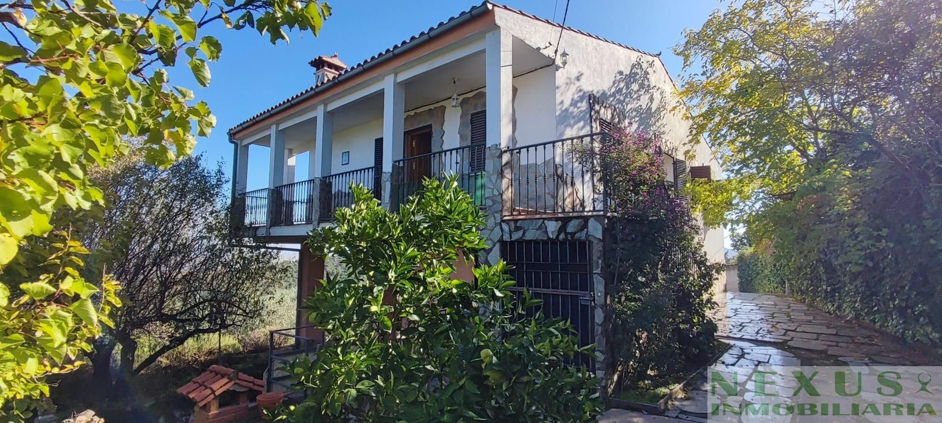 Vista exterior de Finca rústica en venda en Cáceres Capital amb Aire condicionat, Calefacció i Jardí privat