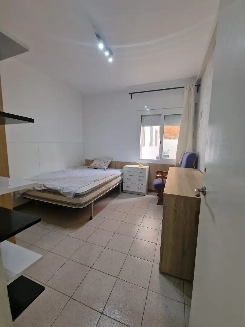 Habitación de Piso en venta en Barcelona con Jardín privado