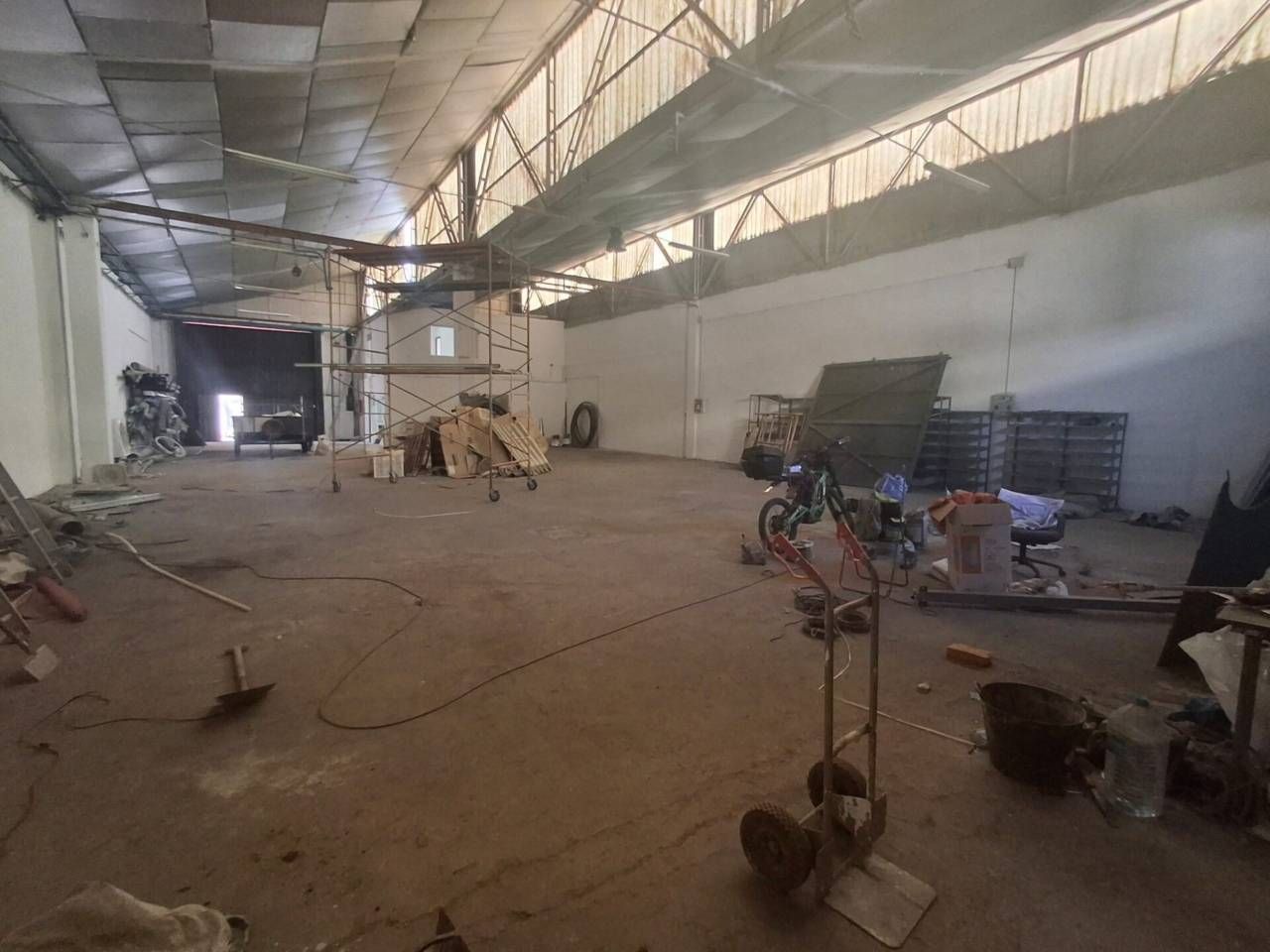 Nau industrial en venda en Silla