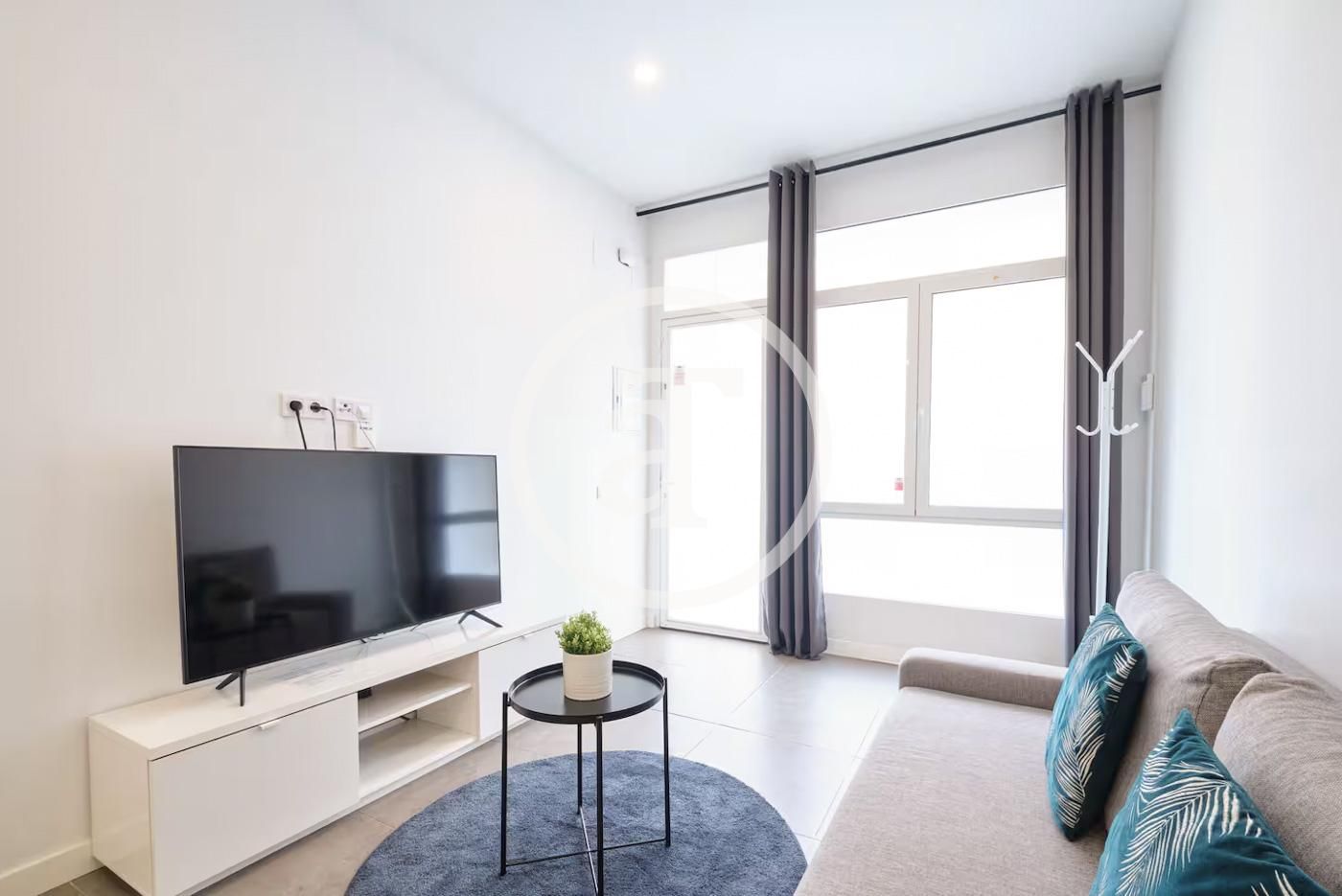 Sala d'estar de Pis de lloguer en  Madrid Capital amb Aire condicionat, Calefacció i Moblat